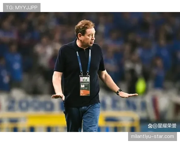 足球判罚争议的关键规则解析及裁判判定标准分析